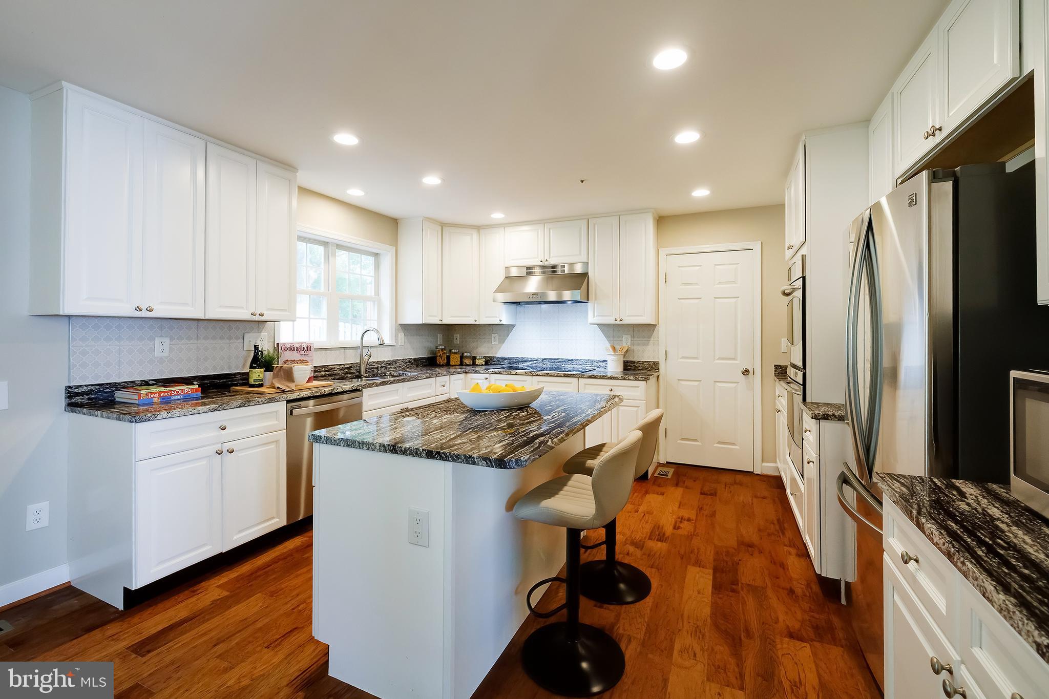 7428 QUAIL RIDGE LANE