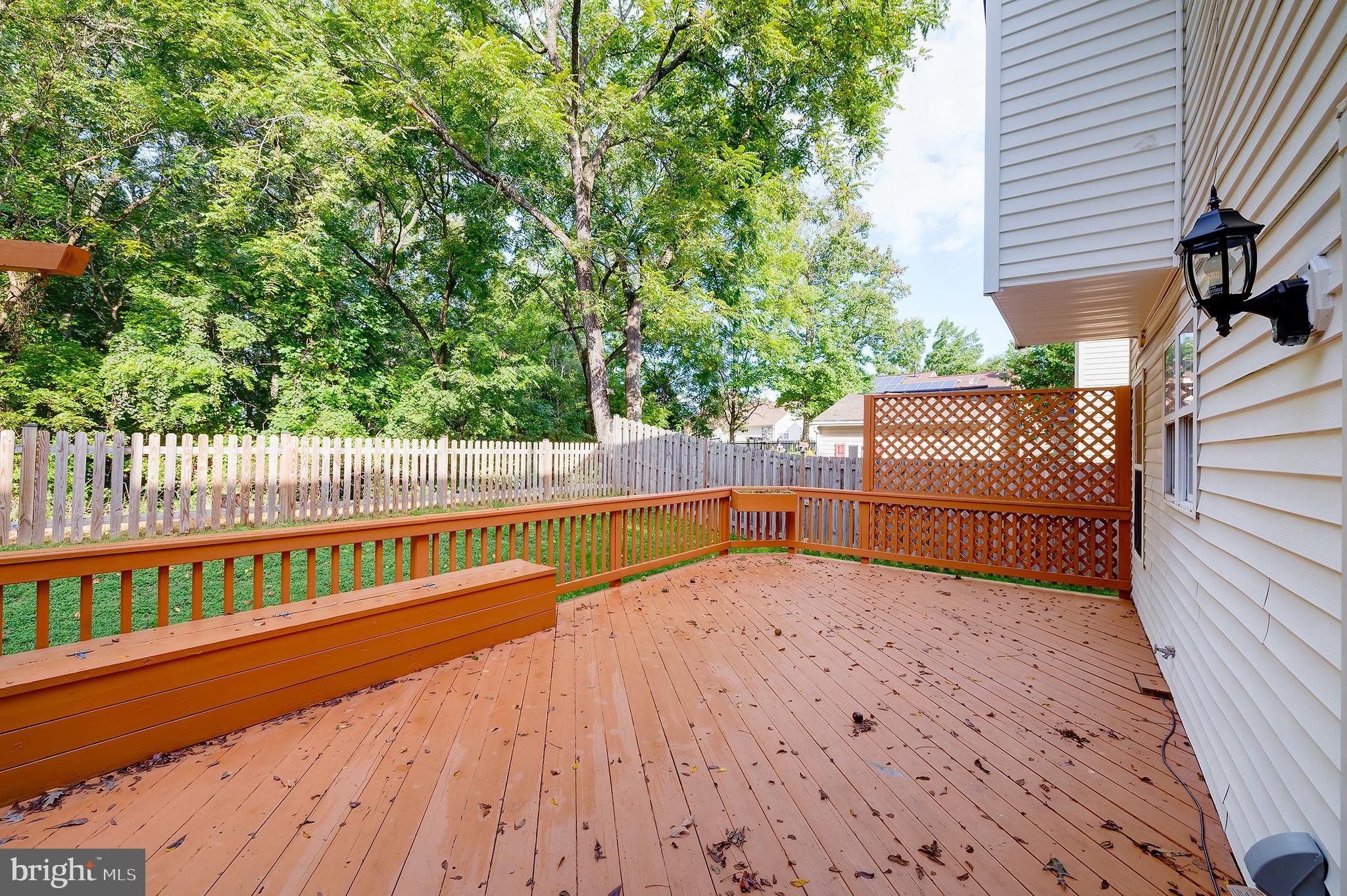 7428 QUAIL RIDGE LANE