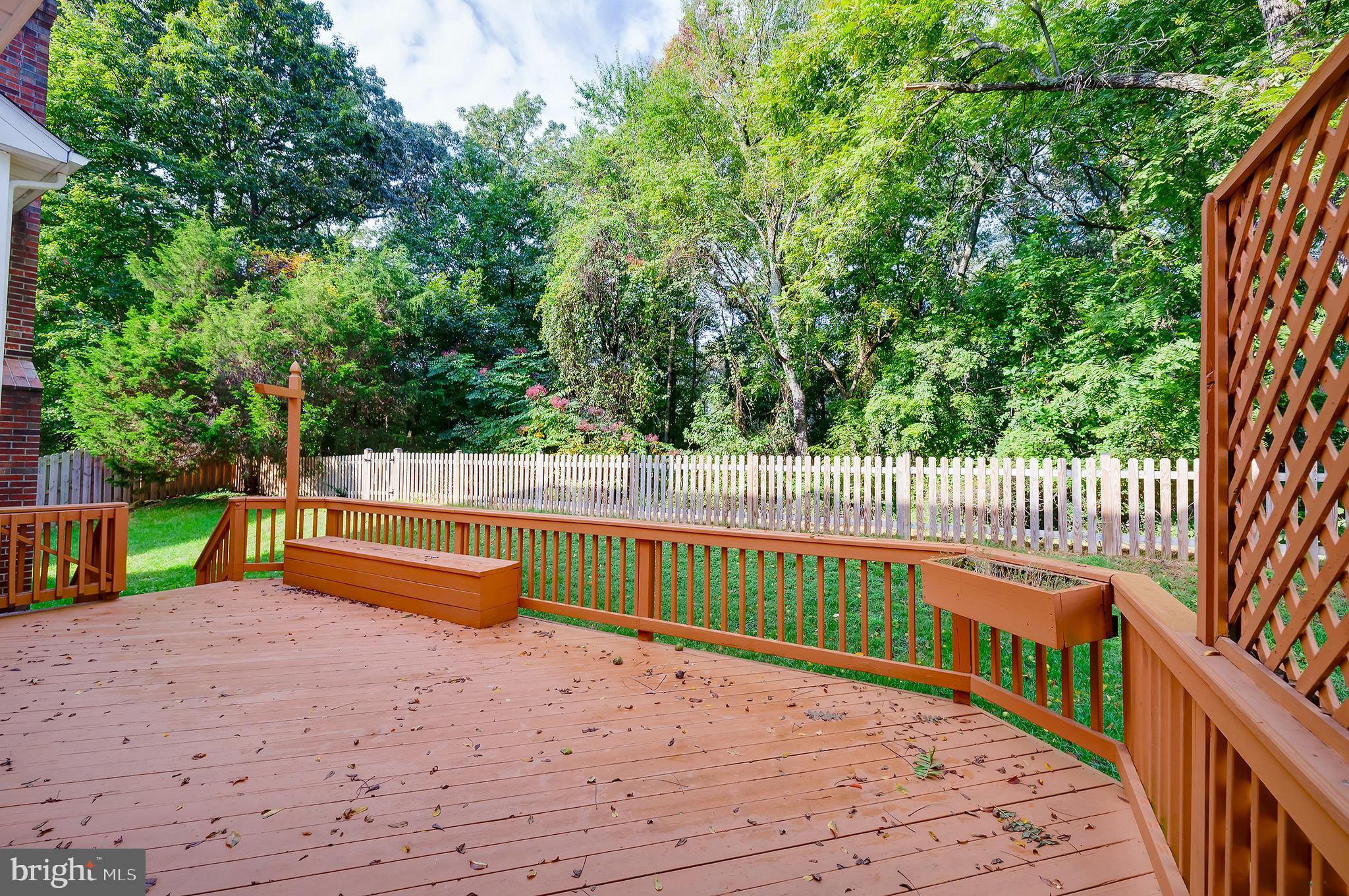 7428 QUAIL RIDGE LANE