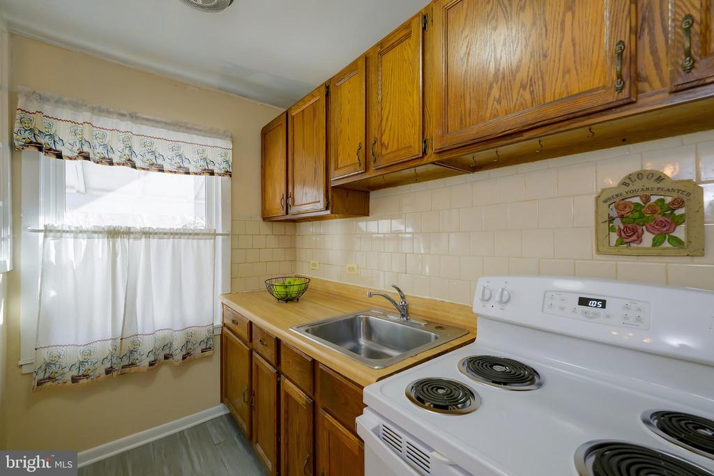 11 SOUTHWAY B