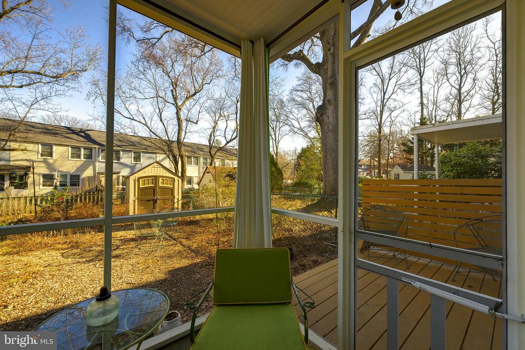 1 NORTHWAY F