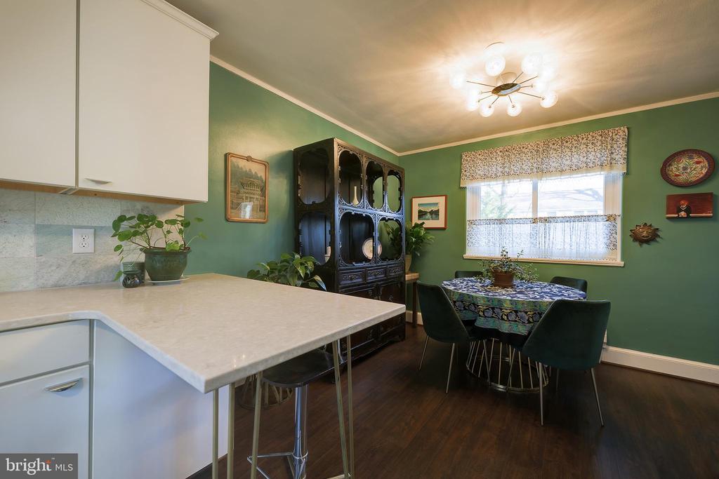 1 NORTHWAY F