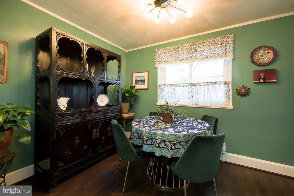 1 NORTHWAY F