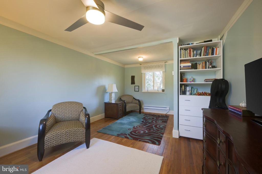 1 NORTHWAY F