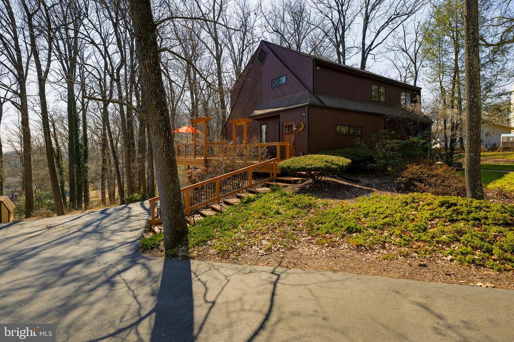 109 RIDGE ROAD