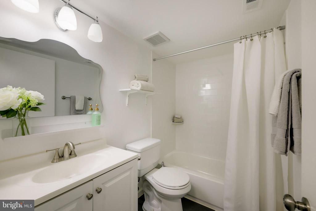 7728 HANOVER PARKWAY 218