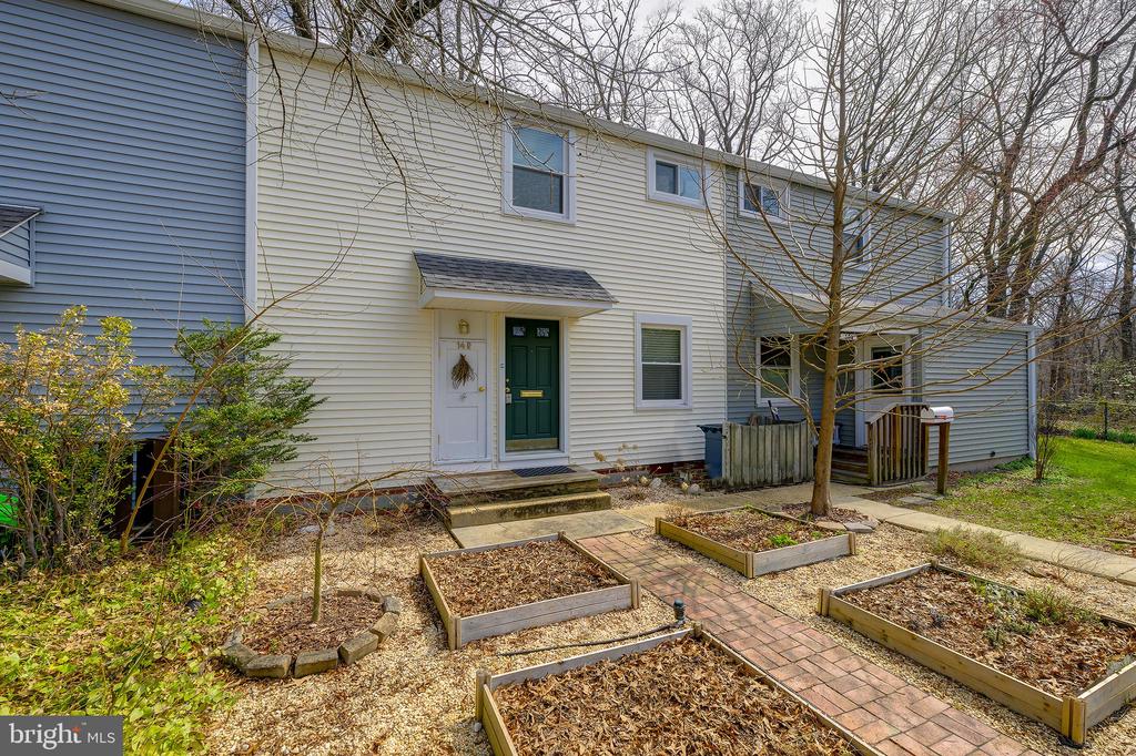 14 LAUREL HILL ROAD R