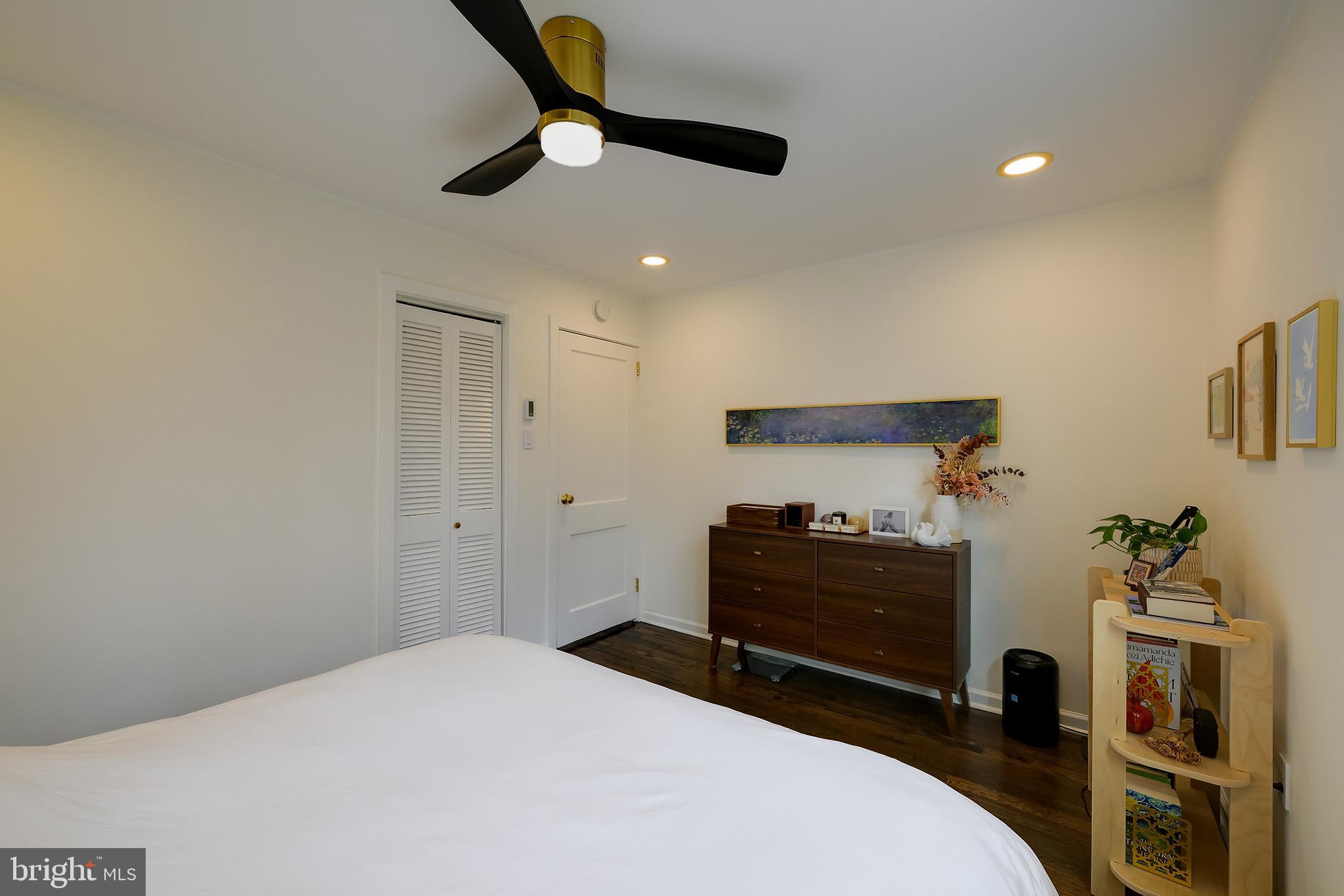 14 LAUREL HILL ROAD R