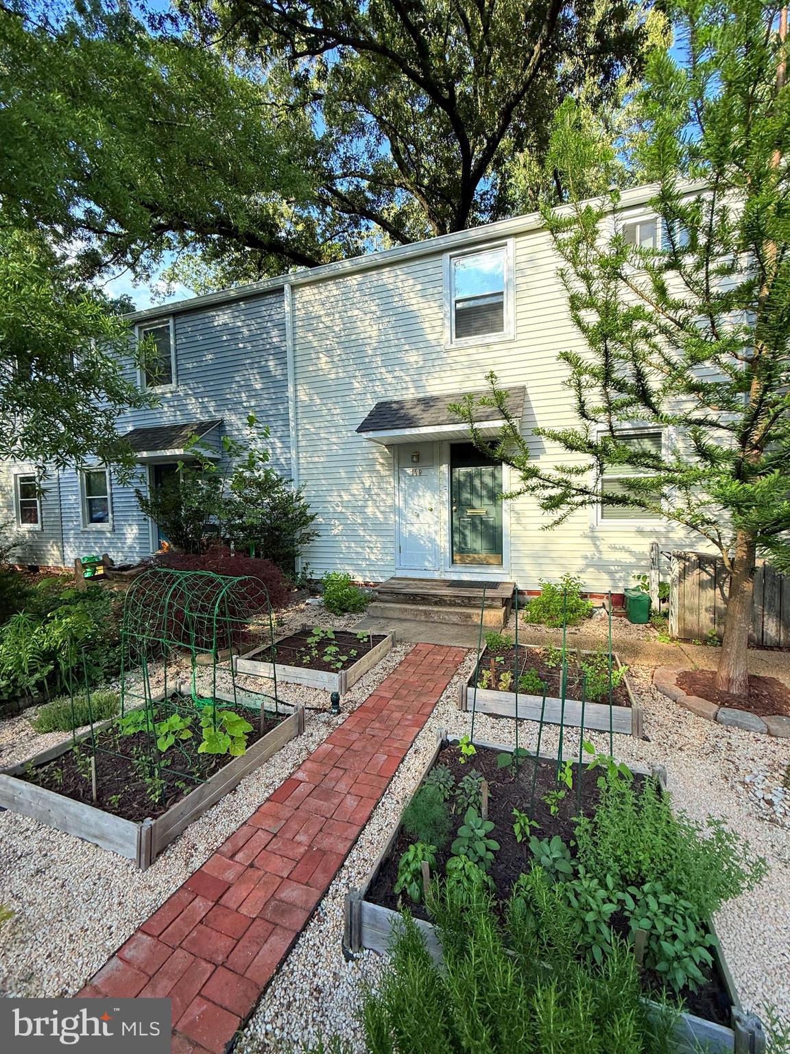 14 LAUREL HILL ROAD R