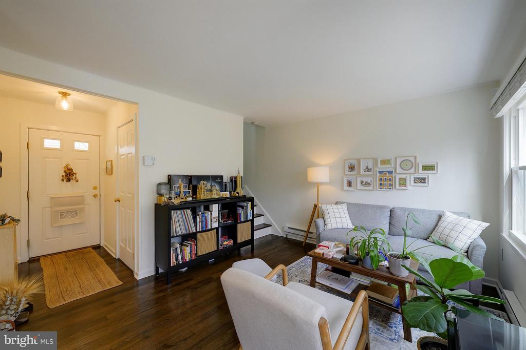 14 LAUREL HILL ROAD R