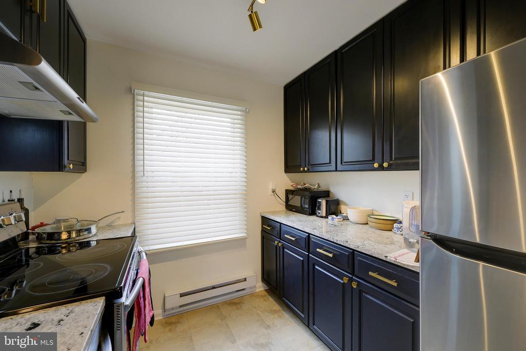 14 LAUREL HILL ROAD R