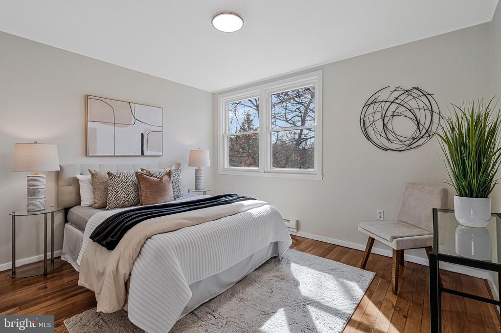 36 RIDGE ROAD M