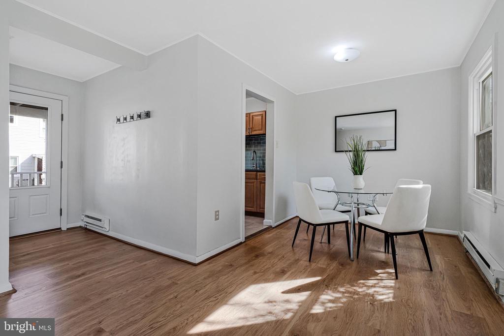 36 RIDGE ROAD M
