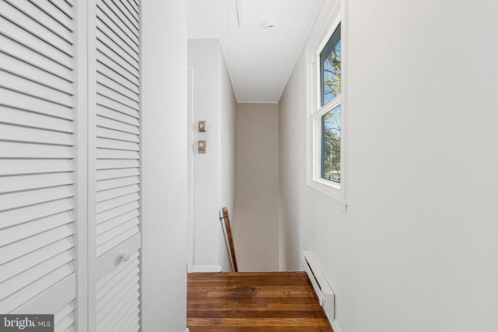 36 RIDGE ROAD M
