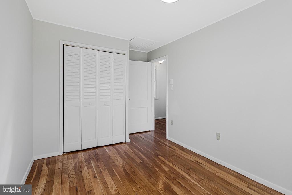 36 RIDGE ROAD M