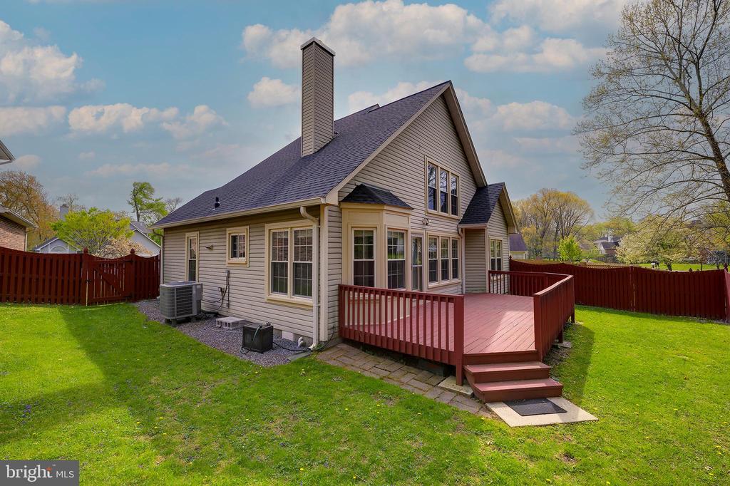 14224 GREENVIEW DRIVE