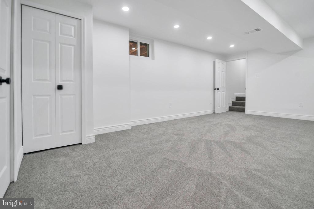1705 PEBBLE BEACH DRIVE