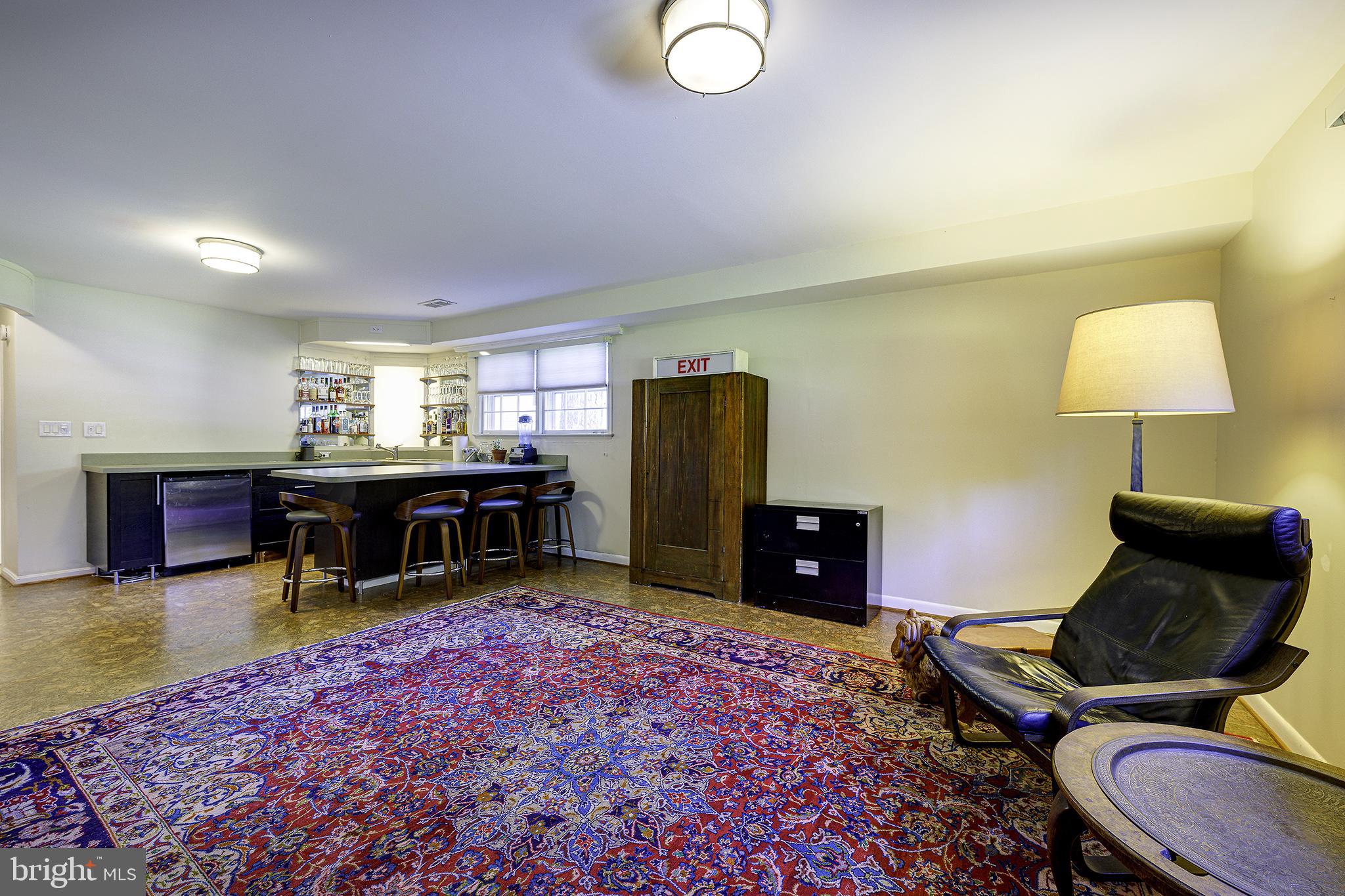 5 OLIVEWOOD COURT