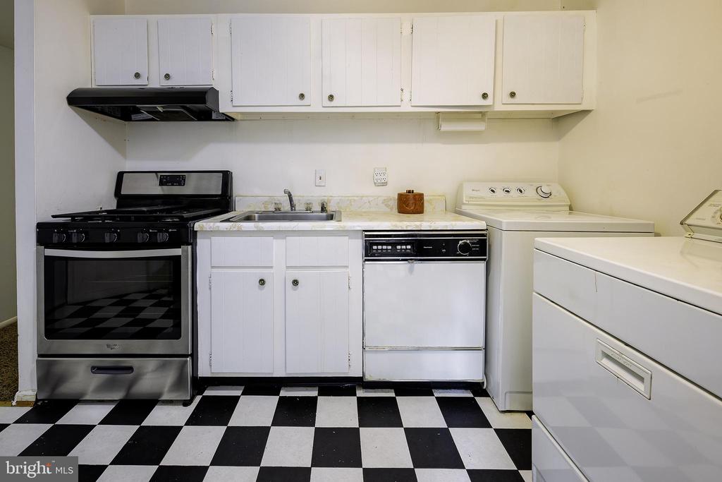 8419 GREENBELT ROAD Unit: 101