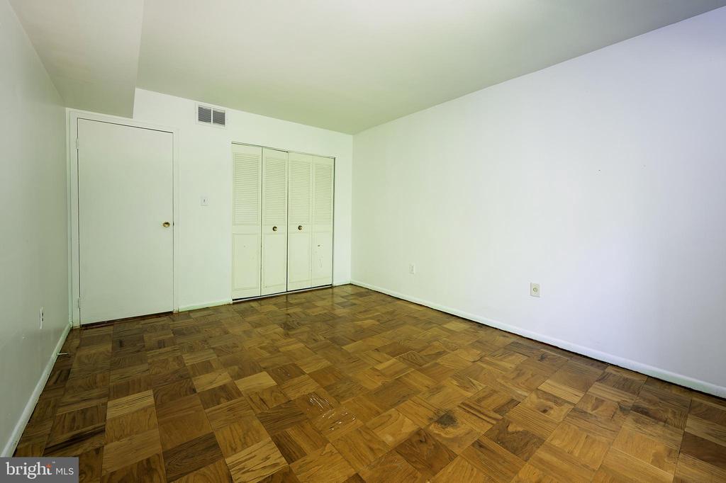8419 GREENBELT ROAD Unit: 101