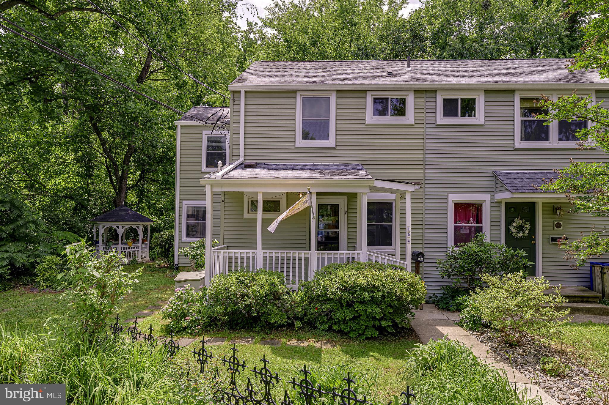 19 HILLSIDE ROAD A