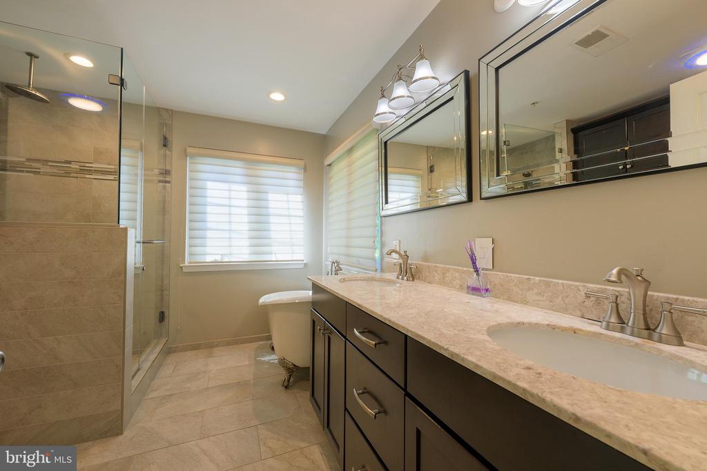 7414 QUIXOTE COURT