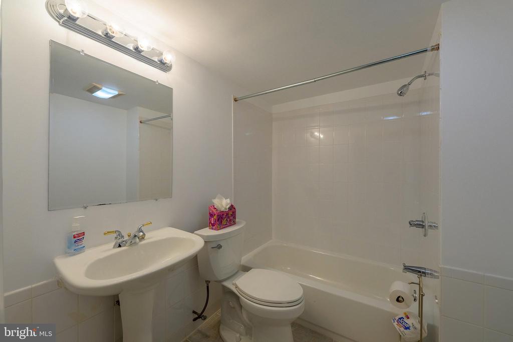 7414 QUIXOTE COURT