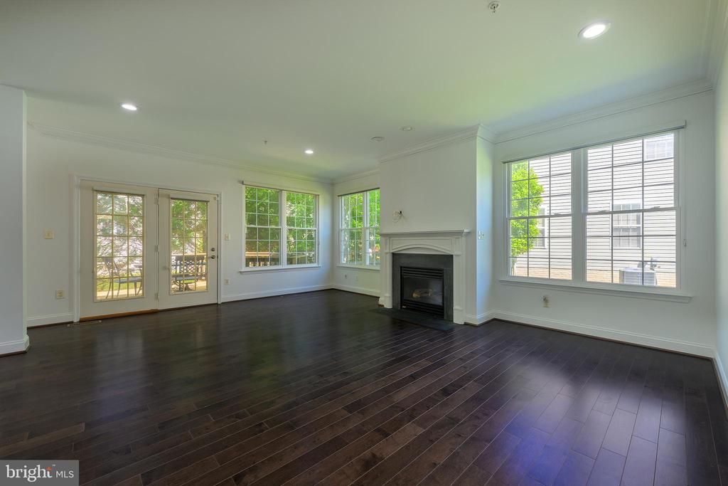 7414 QUIXOTE COURT