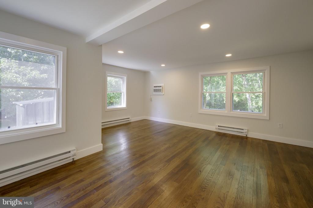 62 RIDGE ROAD