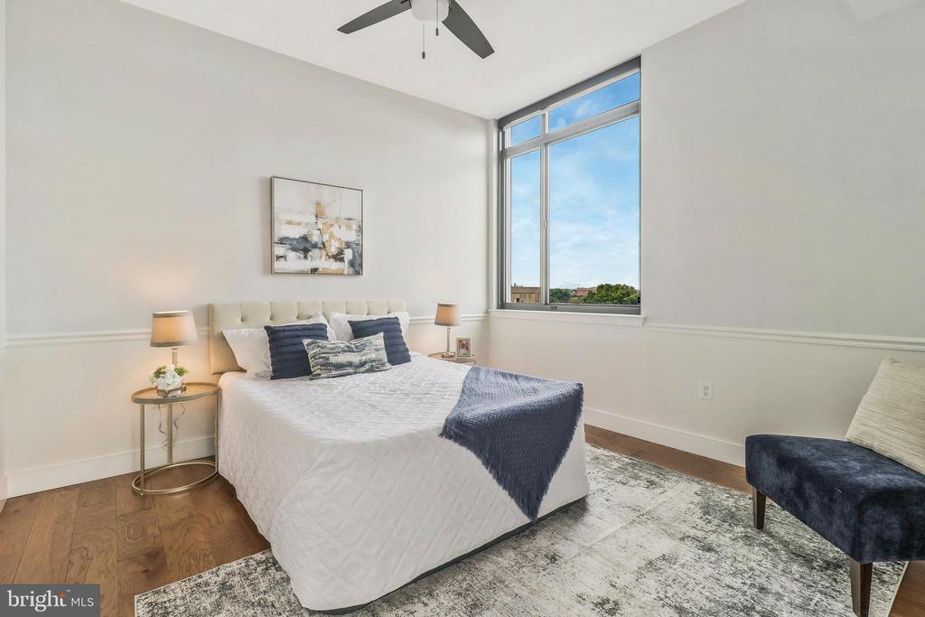 2000 CLARENDON BOULEVARD Unit: 805