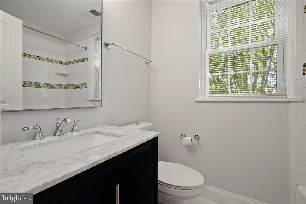 4416 34TH STREET S Unit: B2