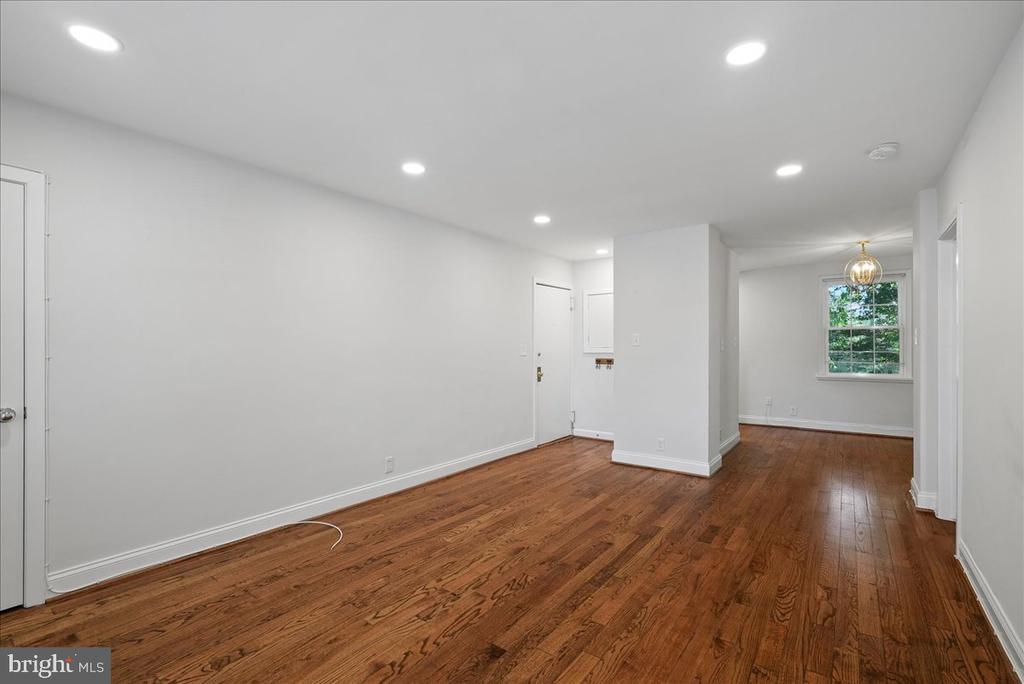 4416 34TH STREET S Unit: B2