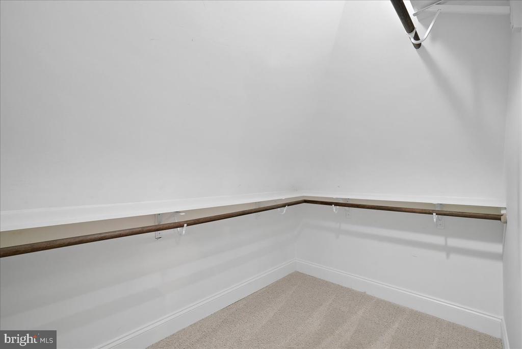 4416 34TH STREET S Unit: B2