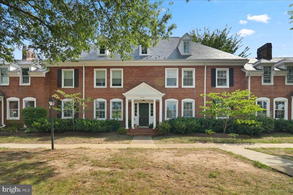 4416 34TH STREET S Unit: B2