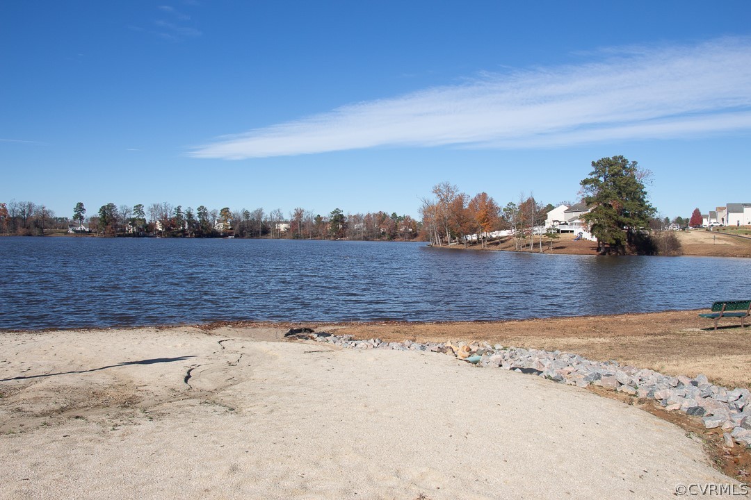 8740 Lake Jordan Ln