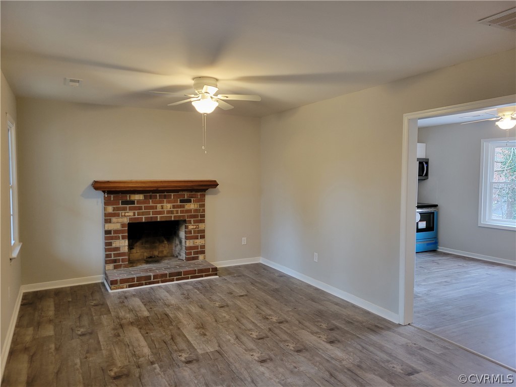 3401 Castlebury Dr