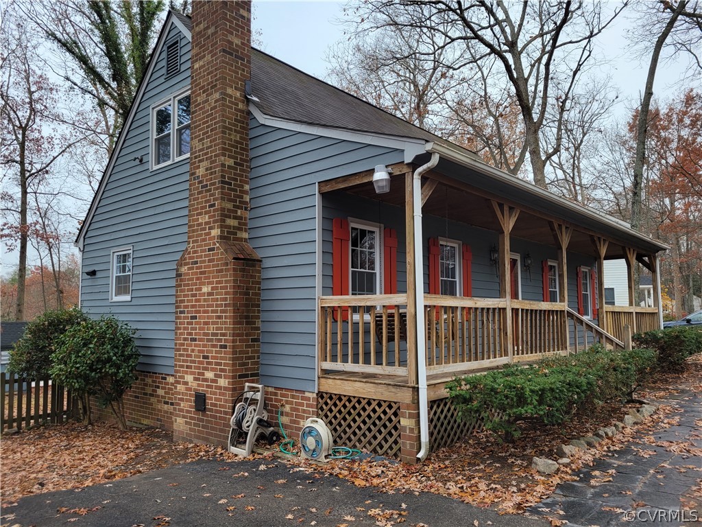 3401 Castlebury Dr