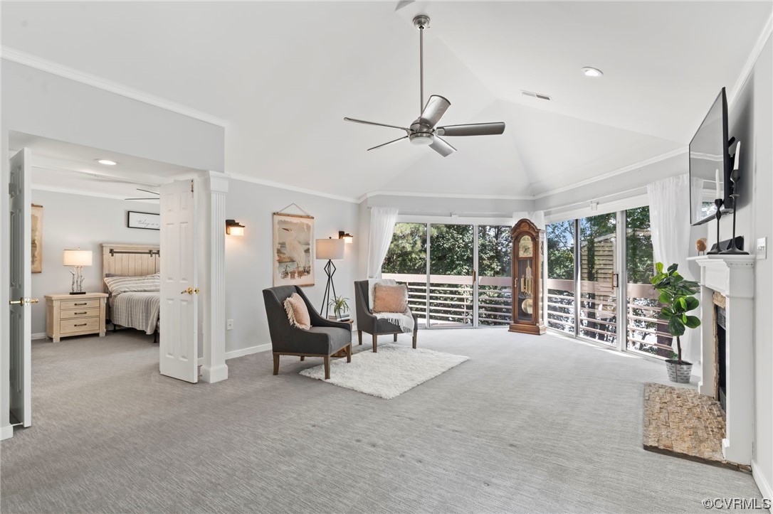 206 Water Pointe Ct