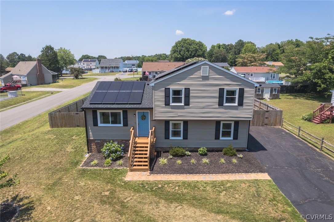3136 Loganwood Dr