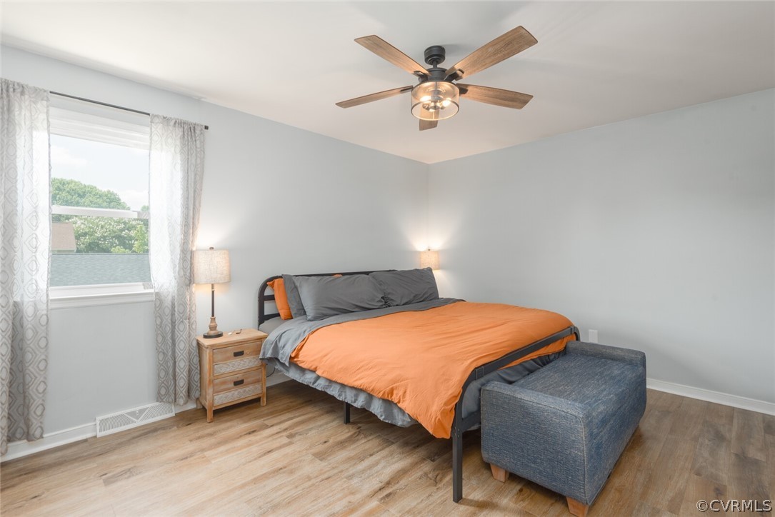 3136 Loganwood Dr