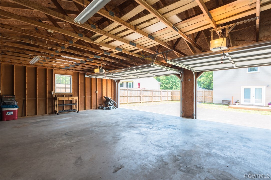 3136 Loganwood Dr
