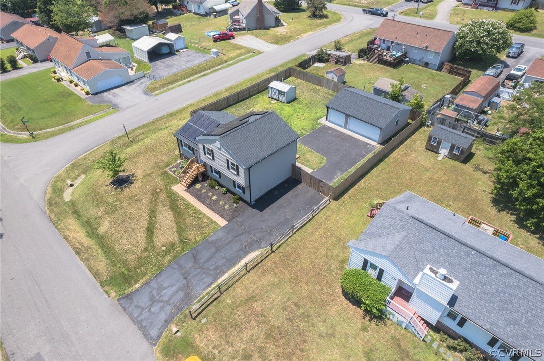 3136 Loganwood Dr