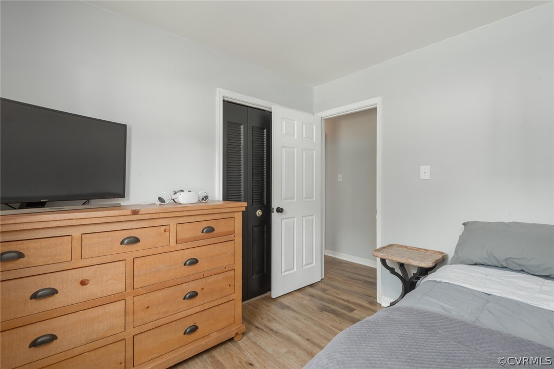 3136 Loganwood Dr