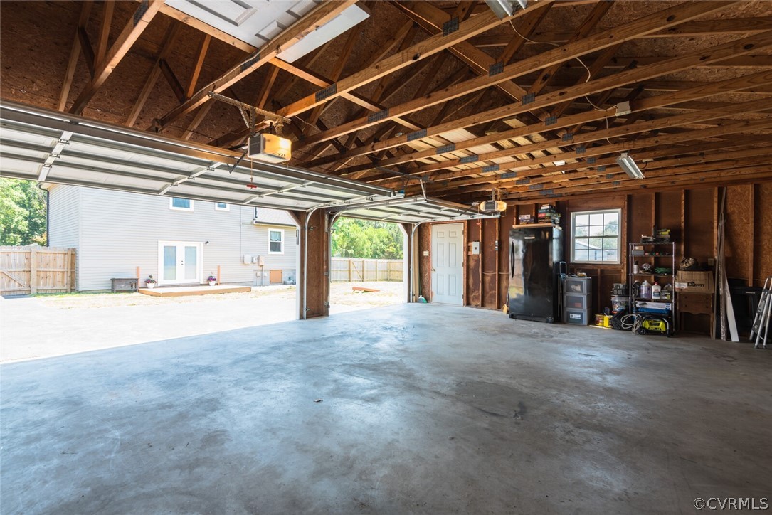 3136 Loganwood Dr