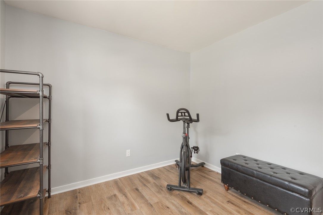 3136 Loganwood Dr