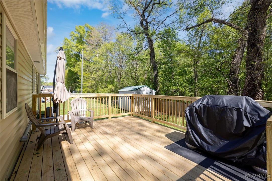 20711 Willowdale