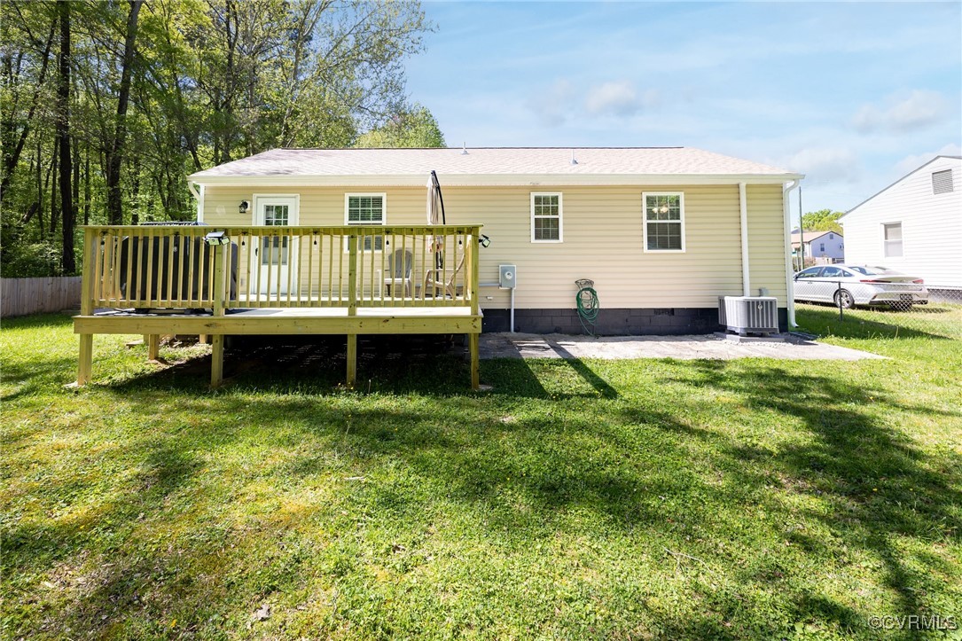 20711 Willowdale