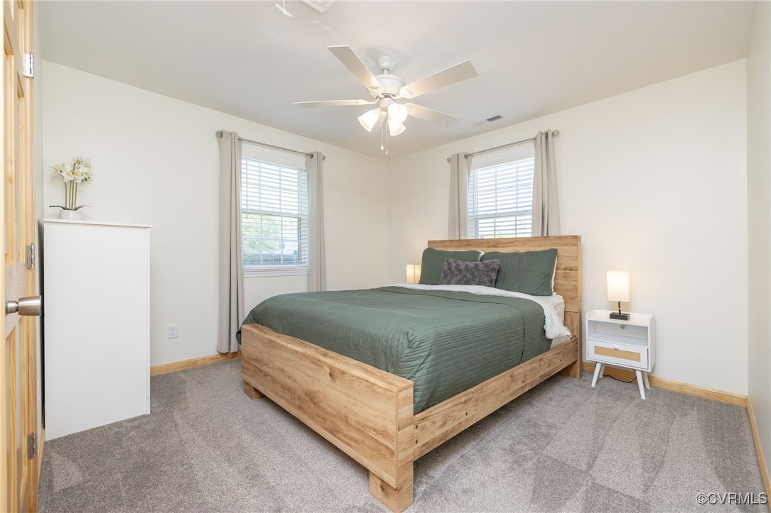 20711 Willowdale