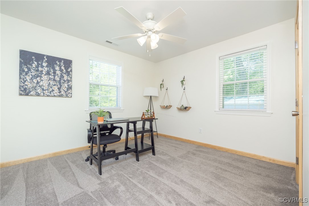 20711 Willowdale