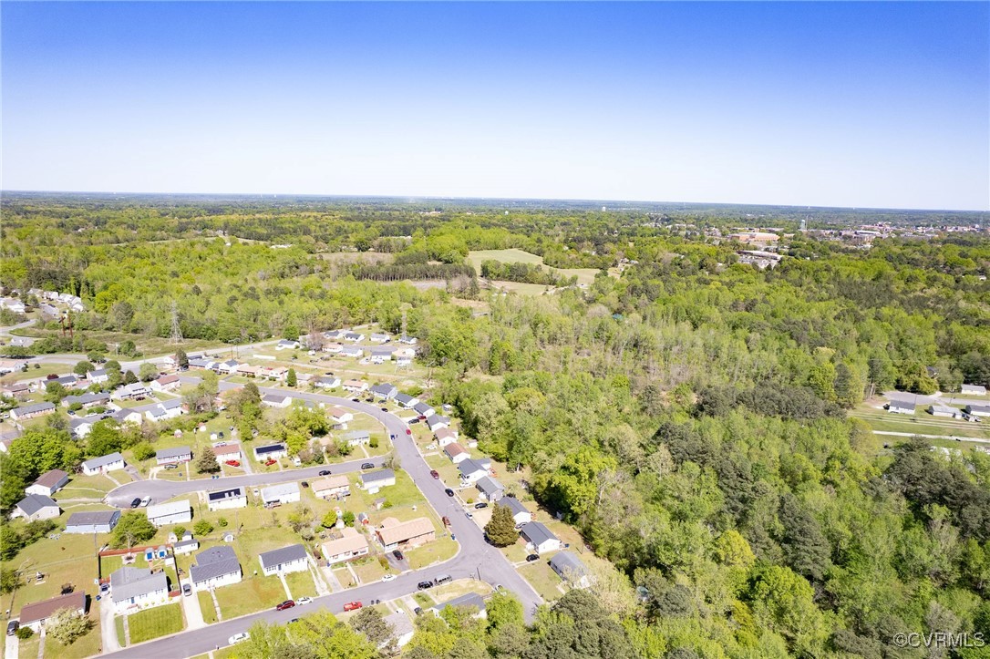 20711 Willowdale